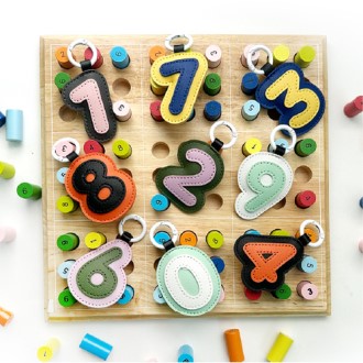 �������� ��Ƽġ ���� Ű�� 0-9 // ����